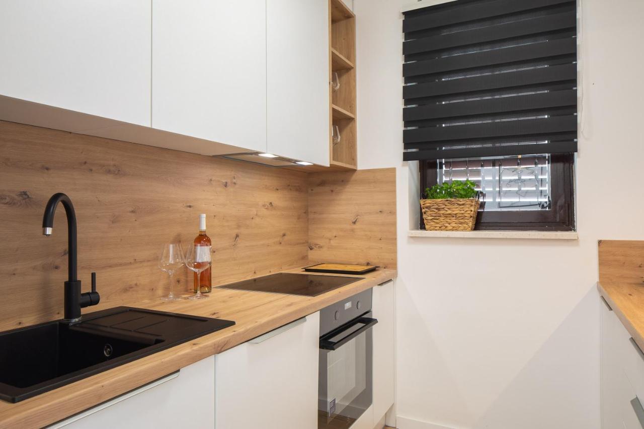 Lemon Tree Luxury, Free Parking Apartamento